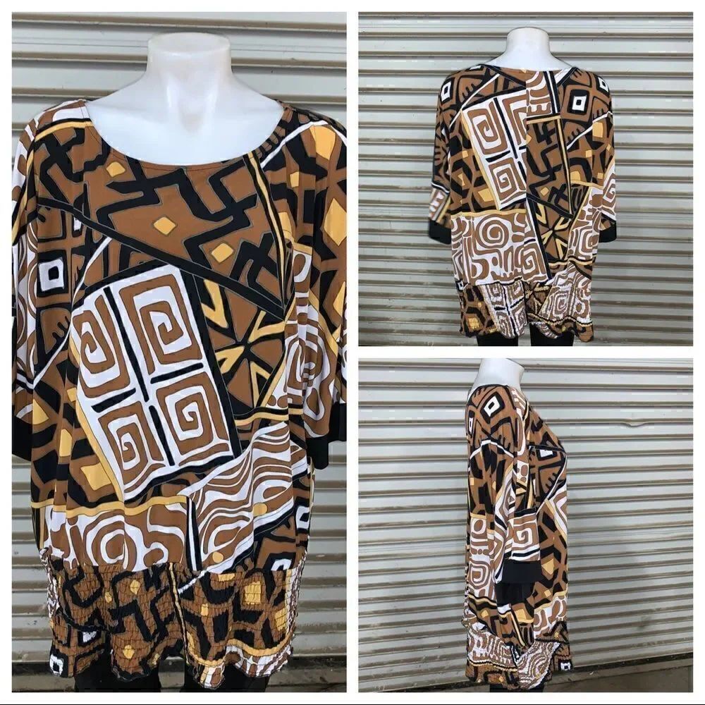 Avenue 3/4 sleeve top geometric design elastic hem